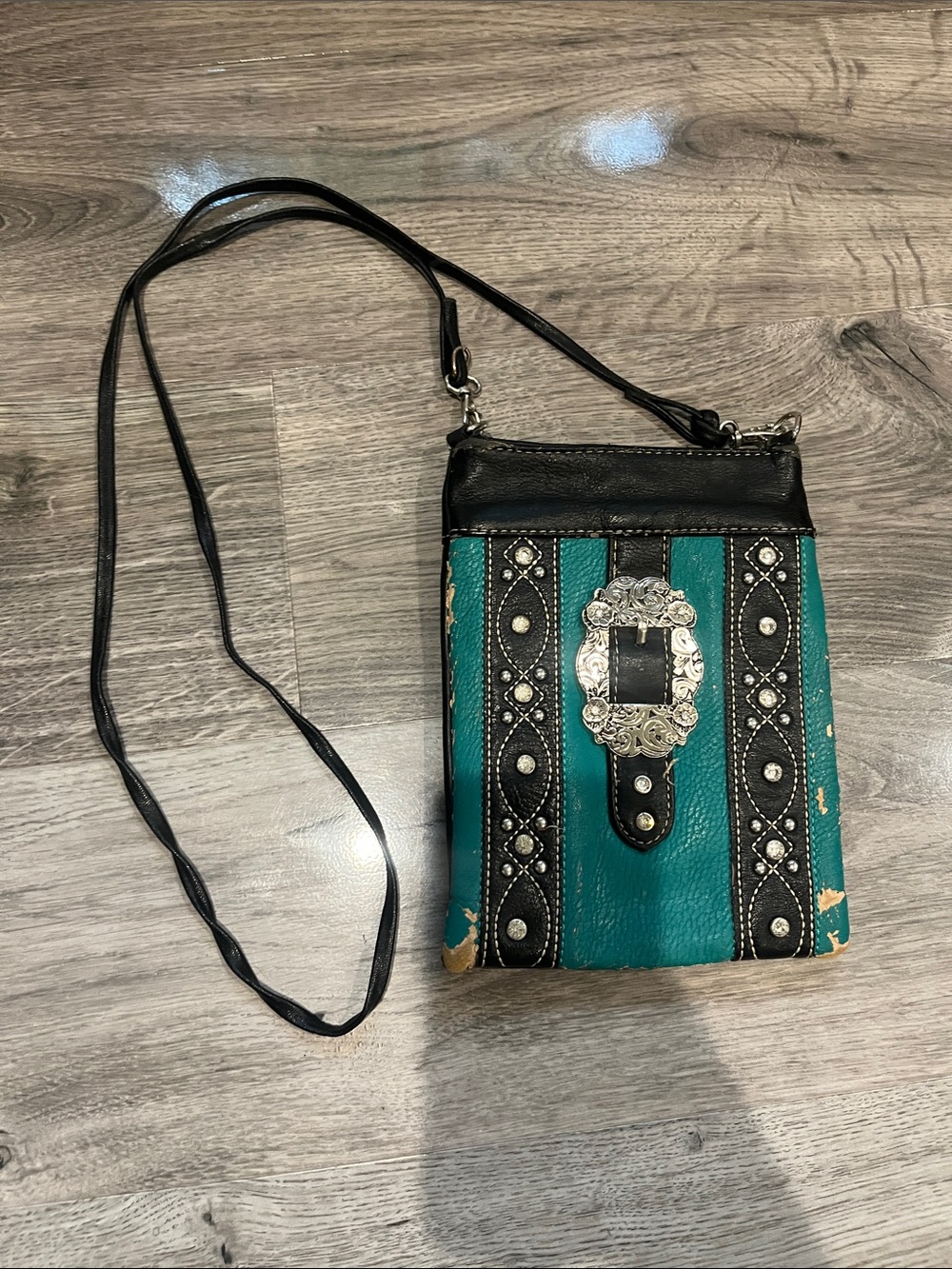 Warn Western Buckle Purse Crossbody